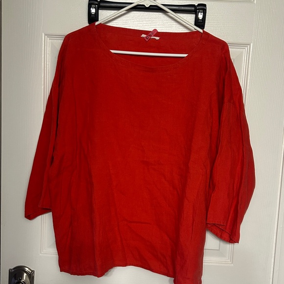 EILEEN FISHER organic handkerchief linen box-top in flame - Picture 4 of 8